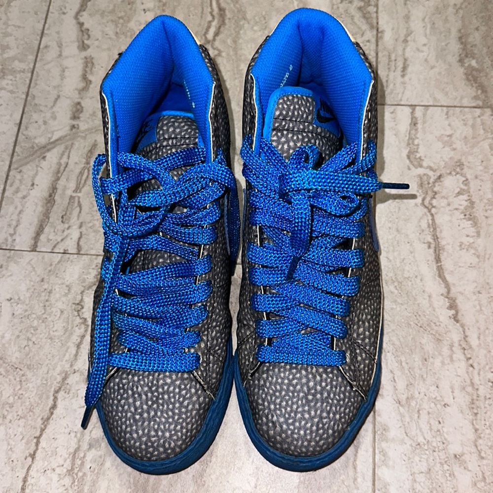 Men’s Nike Hi-Top
